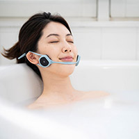 間々田佳子監修 icoelle イコエル フェイシャルネックリフト